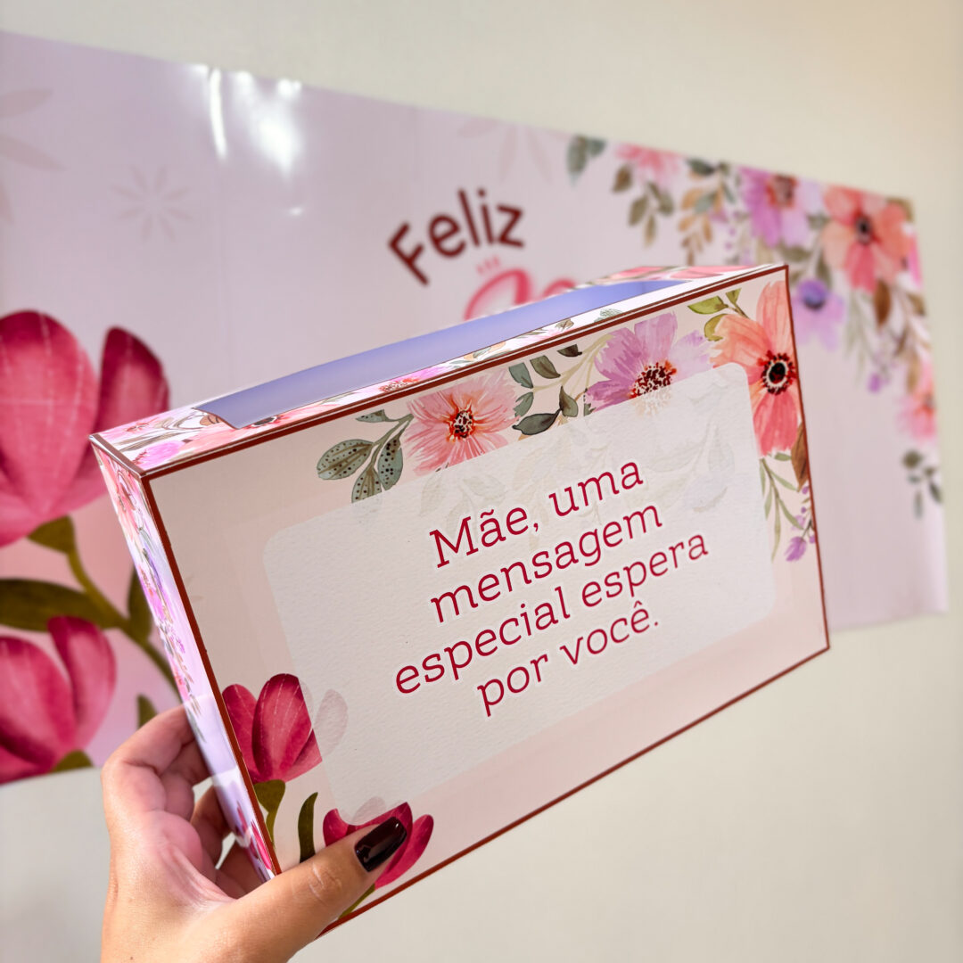 Cartaz Dia das Mães + Caixa